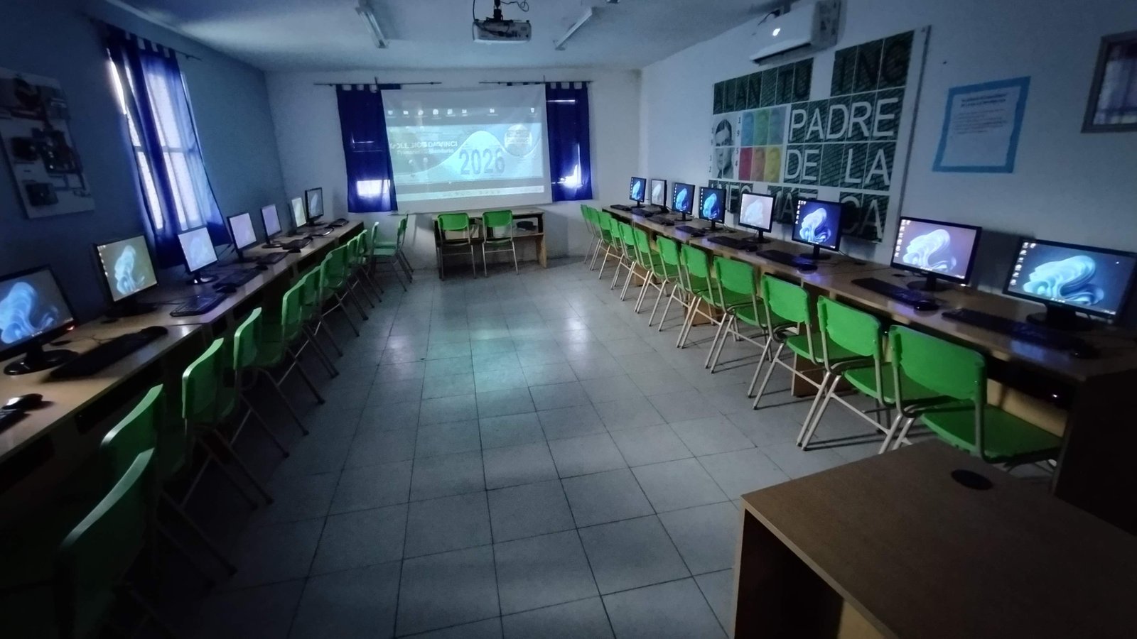 Sala de informática del colegio